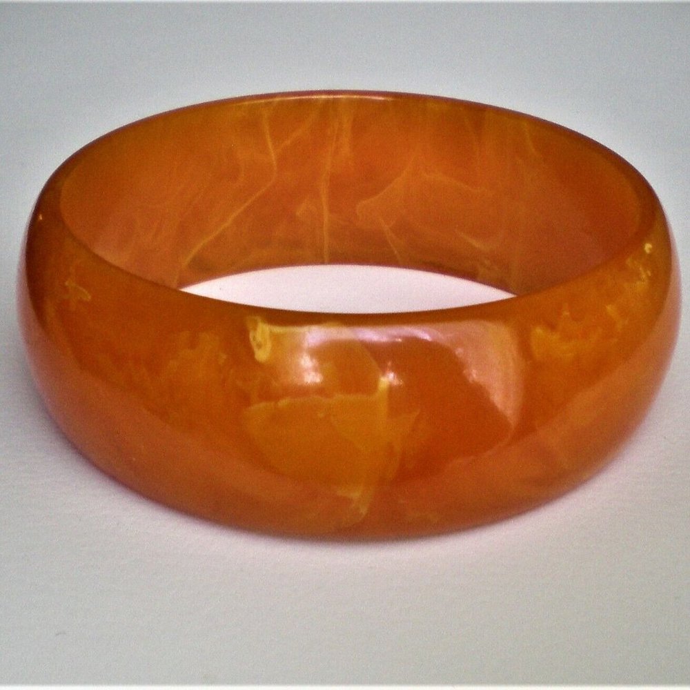 Vintage Butterscotch Egg Yolk Yellow Marbled Bakelite Wide Bangle Bracele